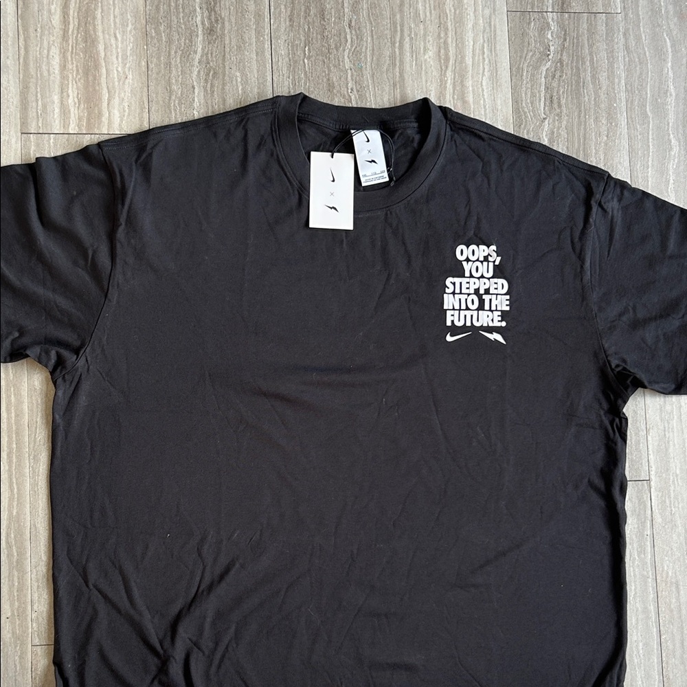 Nike Black Graphic Tee Complexcon limited edition with Nike Drawstring Bag